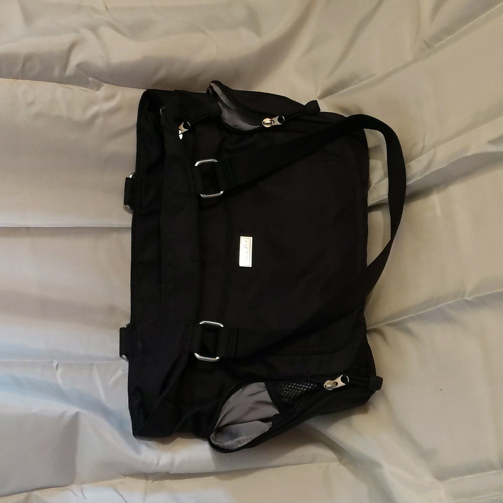 Black purse